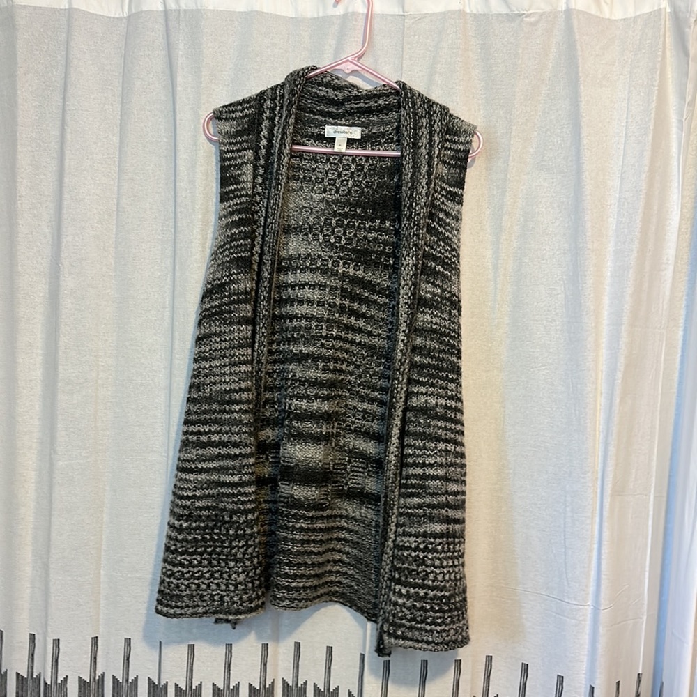 DressBarn sleeveless knit vest cardigan